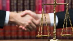 how to choose a criminal defense lawyer